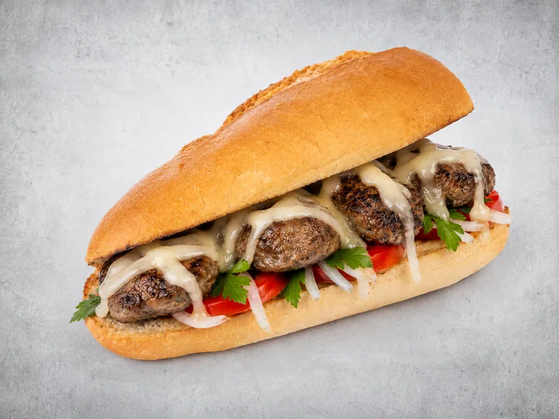 Köfte-Kaşar Ekmek
